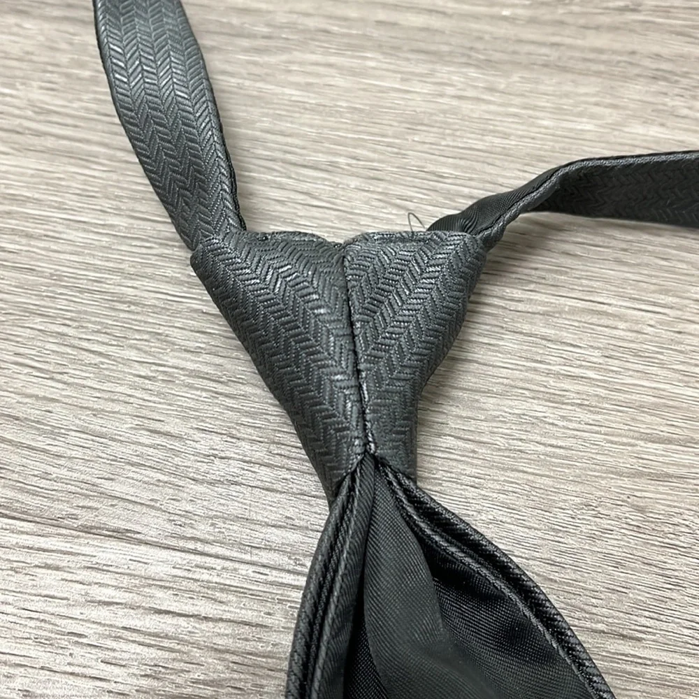 Andrew Fezza Boys silver/gunmetal tie with adjustable neck